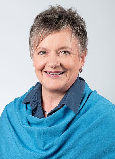 Claudia Hammer